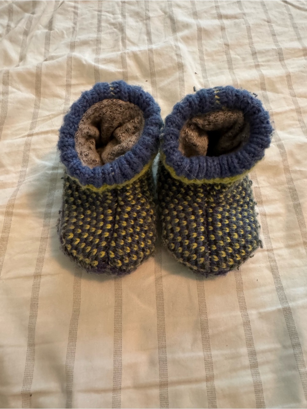 Bombas Knit Baby Slippers in Blue and Green